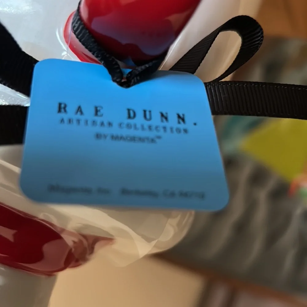 Rae DunnFrosty the snowman mug